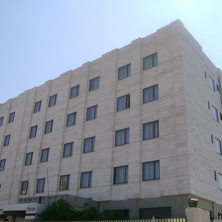 Hotel 7 Mari Bari Exterior photo